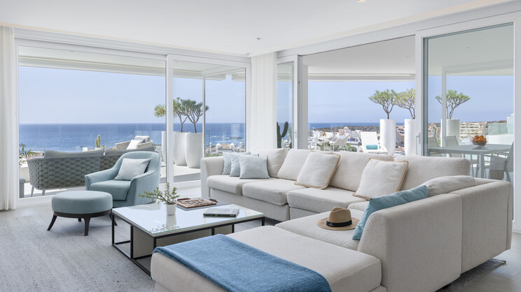 Royal Hideaway Corales Suites